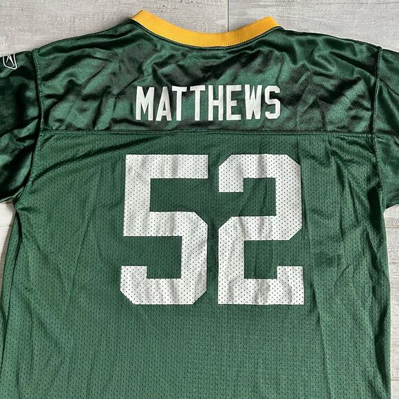 Reebok Green Bay Packers #52 Clay Matthews women’s Jersey retro football fan L - Picture 6 of 7